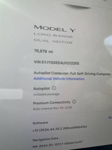 TESLA MODEL Y 2020 5YJYGDEE4LF032255 image